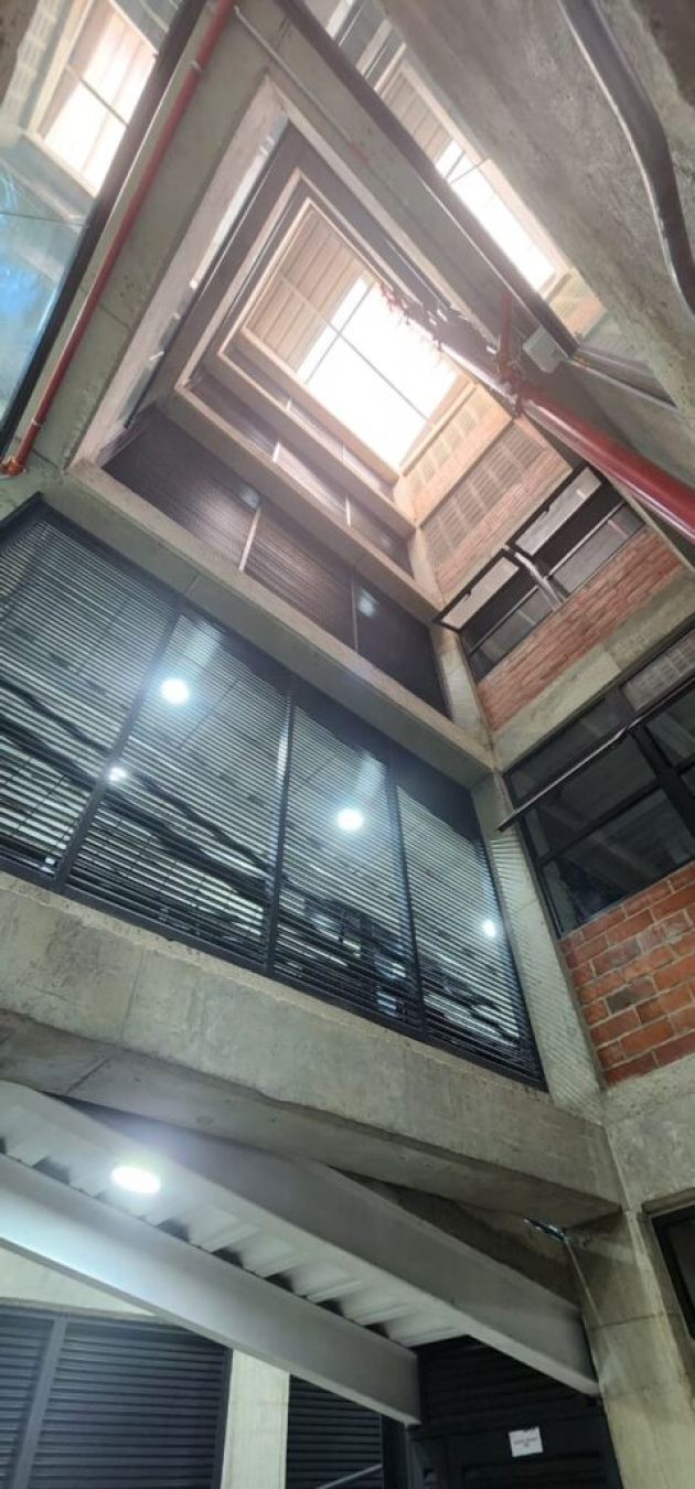 20231023_Asodisvalle_Universidad_HighResolutionImagesOfBuilding_11-478x1024.jpg