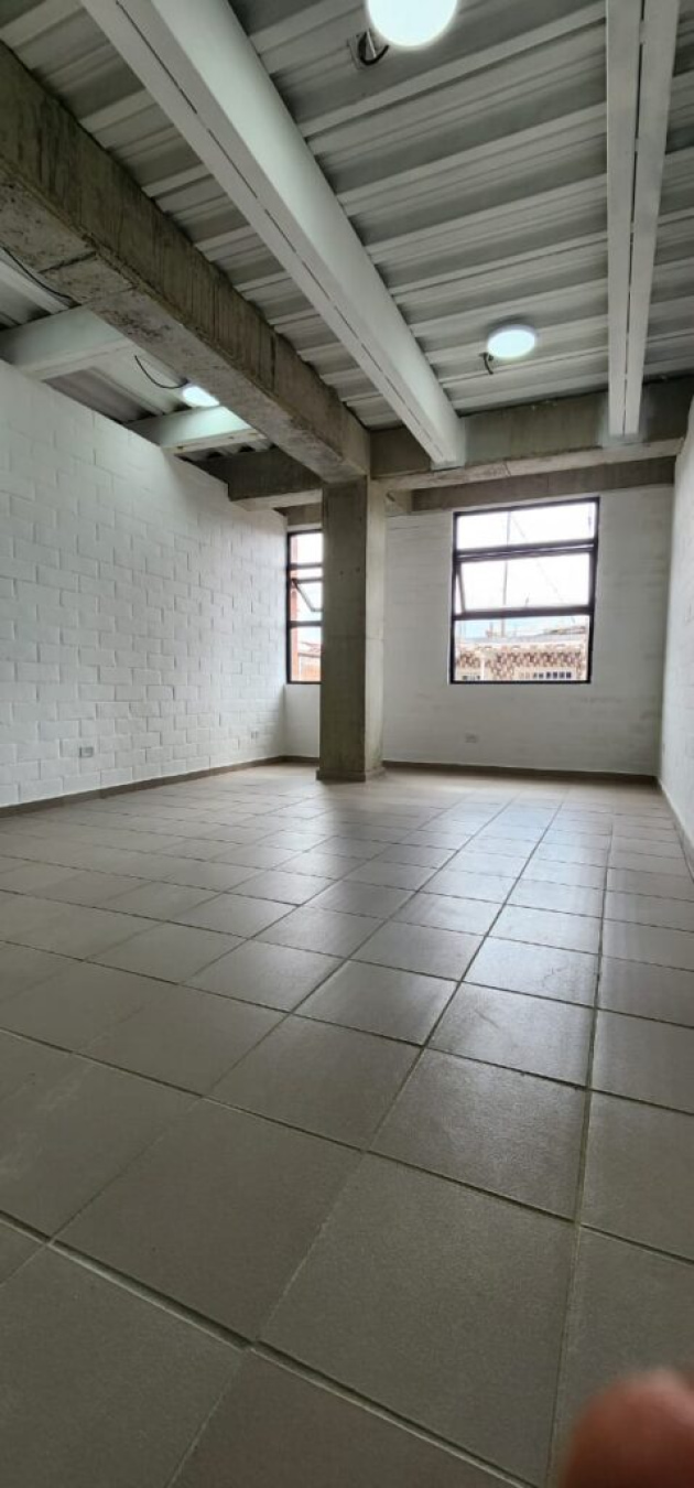 20231023_Asodisvalle_Universidad_HighResolutionImagesOfBuilding_4-478x1024.jpg